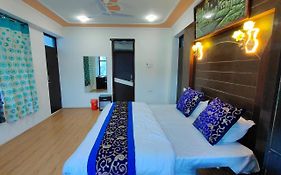 Hotel D Indian Kargil